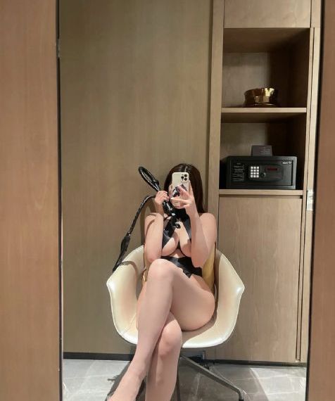 欧美乱交_BD英语超清在线观看
